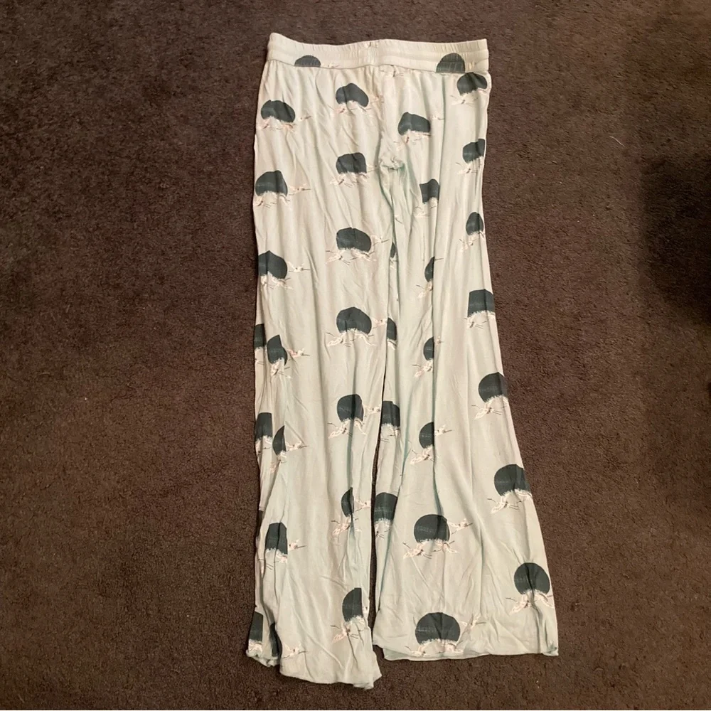 Kate Quinn the woods modal blue crane pajama pants - Picture 2 of 6